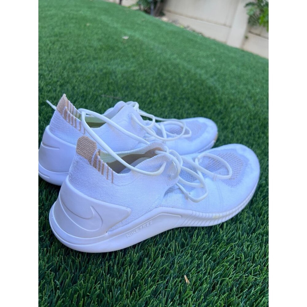 NWOT Women’s Nike Free TR Flyknit 3 Amp Training Shoes 9